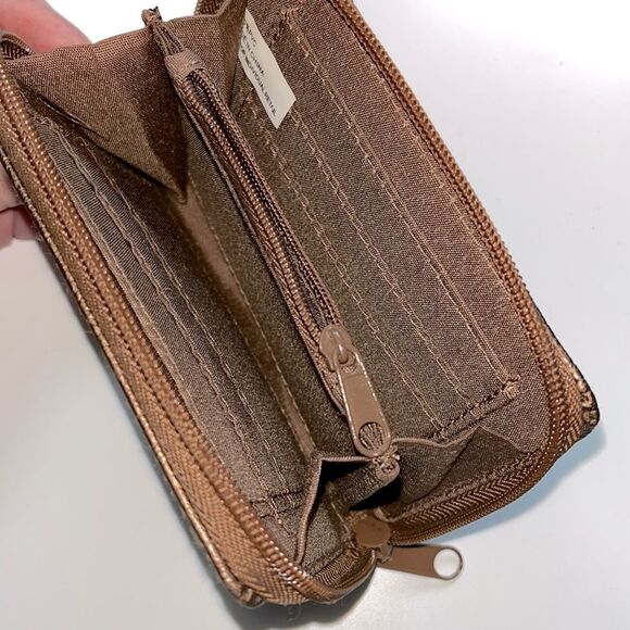 Strada Women's Bronze Zippered Wallet, Metallic Finish, Faux Leather - Picture 2 of 6